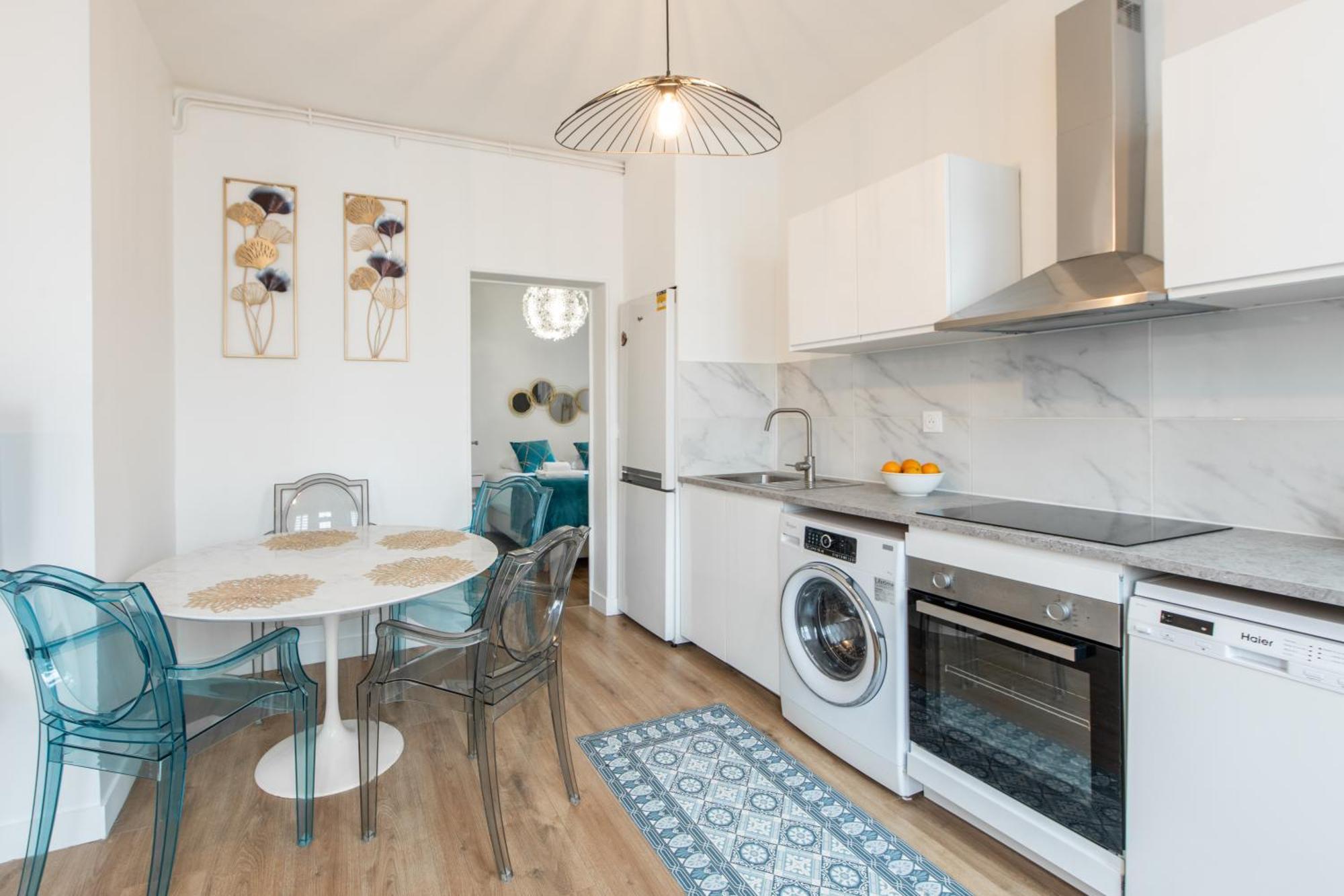 Spacious And Bright 2-Bedroom Large Apartment Very Close To Paris - Near Metro Boulogne-Billancourt Exterior foto